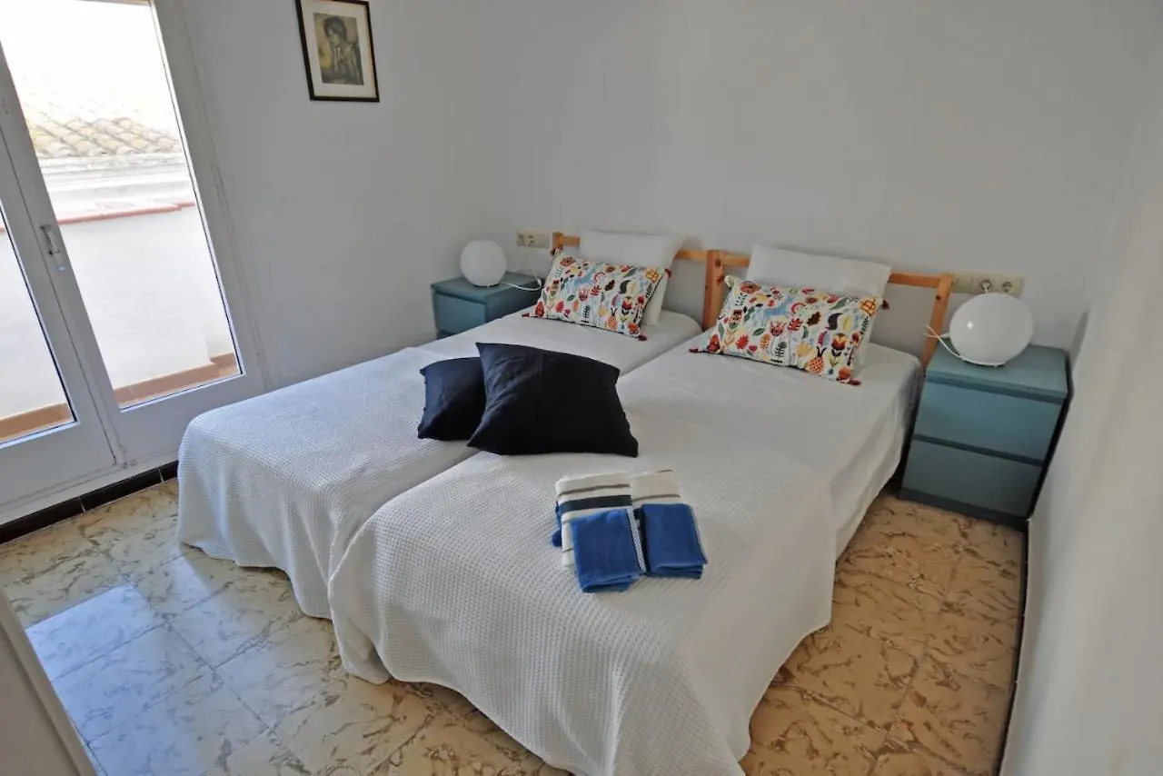Lets Holidays Estolt Terrace Apartment Tossa de Mar
